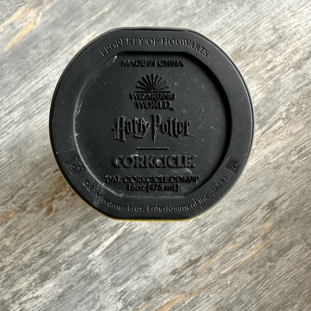 Hufflepuff Corkcicle tumbler - Picture 3 of 4